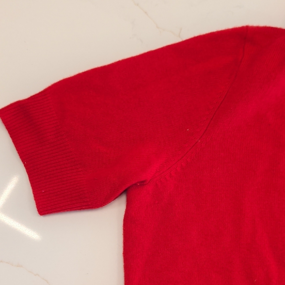 Neiman Marcus 100% Cashmere Sz M Vibrant Red Cowl Turtle Neck Sweater Women's - Picture 7 of 10